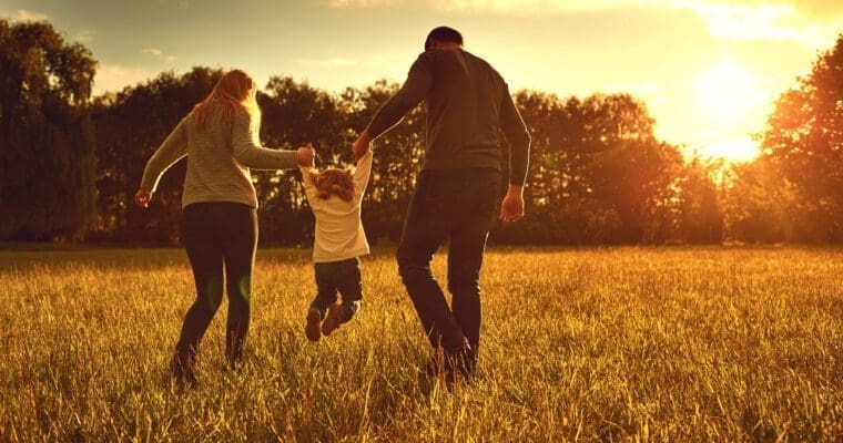 Mindfulness and Gratitude from Romantic Relationships through the Parenthood Years